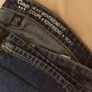 Women's jeans